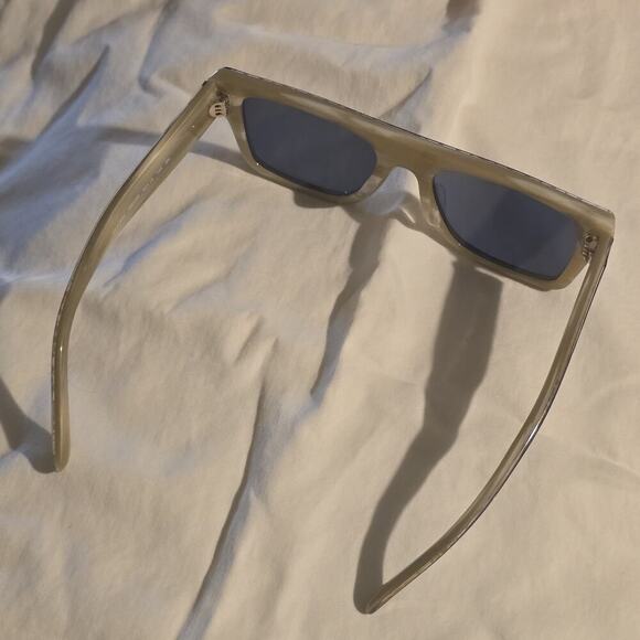 Tory Burch Womens Square Sunglasses Beige Blue Accent Tint‎ With Case main image 4
